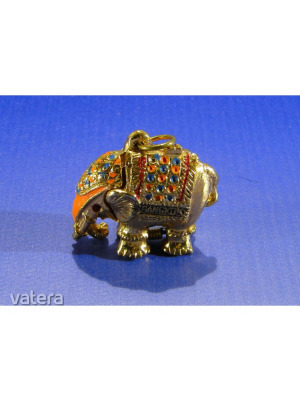 0A495 Arany színű Bangkok-i elefánt medál << lejárt 537387