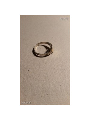 Ezüst gyűrű; 800-as finomságú; << lejárt 547279