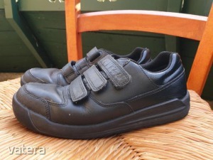 Clarks vagány fekete tépőzáras bőr cipő << lejárt 6532360 41 fotója