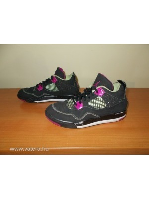 Nike Jordan Retro 4 cipő 35 -ös << lejárt 749350
