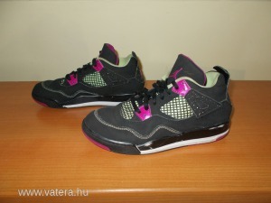 Nike Jordan Retro 4 cipő 35 -ös << lejárt 602968 65 fotója