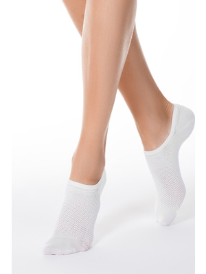 Fehér zokni rugalmas anyagból lekerekitett sarkokkal << lejárt 414305
