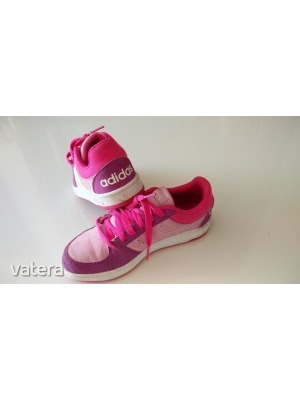 Adidas 31-es gyerek lány szép cipő 19,5 cm << lejárt 496401