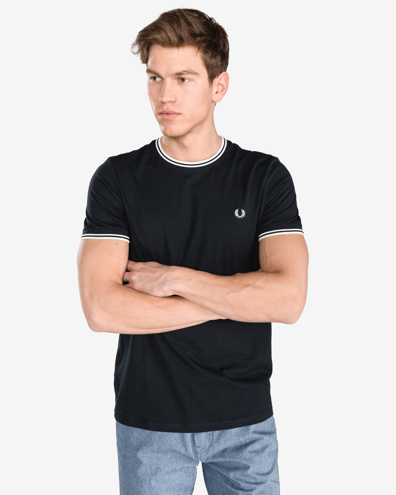 Fred Perry Póló Fekete Kék << lejárt 5411583 2 << lejárt 5807835 98 << lejárt 502758 83 << lejárt 3094179 46 fotója