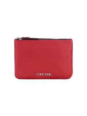 Calvin Klein Crossbody táska Piros << lejárt 749169