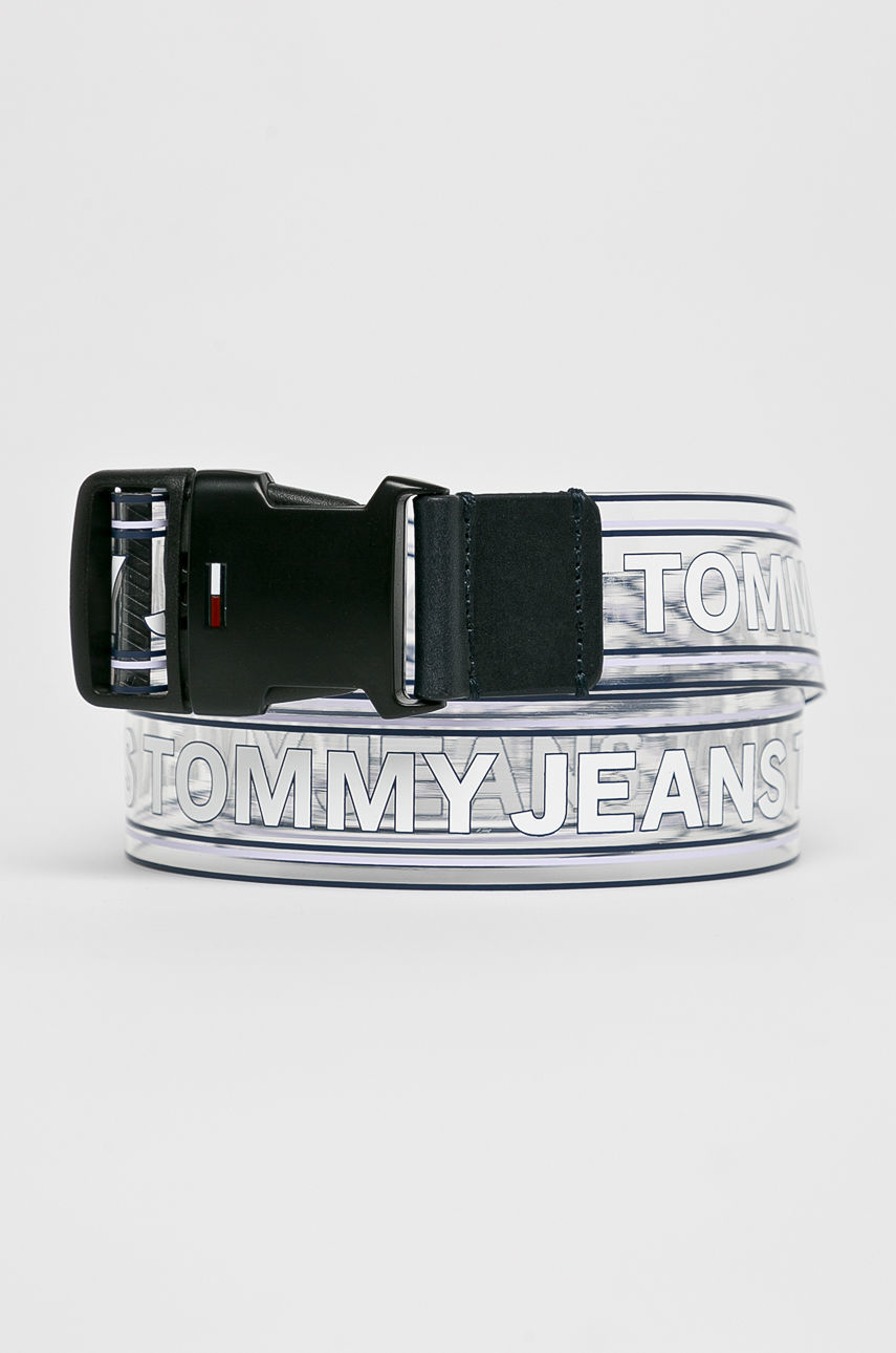 Tommy Jeans - Öv fotója