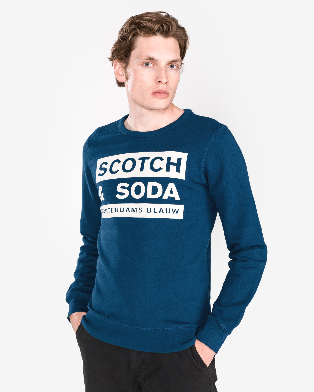 Scotch & Soda Melegítő felső Kék << lejárt 8609685 76 << lejárt 8765131 84 fotója