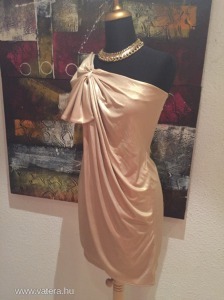 Asos angol elegáns és extravagáns arany ruha / koktél ruha 38 << lejárt 6250547 63 fotója