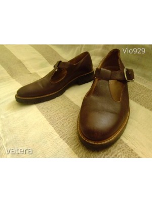 Venice barna bőr pántos női kényelmi cipő 39-es << lejárt 898648