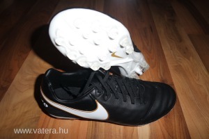 EREDETI Nike Tiempo Legacy II AG-R BŐR gyerek focicipő stoplis cipő 38.5 ös ÚJ Ronaldo << lejárt 9719380 9 fotója