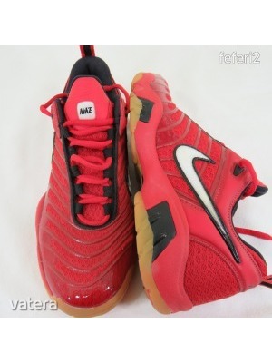 Nike 42 es férfi cipő, Bth 26,5 cm << lejárt 339161