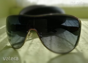 La Perla márkájú EREDETI napszemüveg << lejárt 4836995 38 fotója