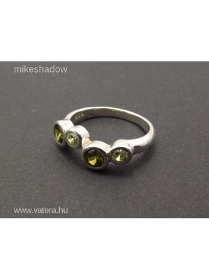Zöld köves női ezüst gyűrű, peridot, hegyikristály << lejárt 594211