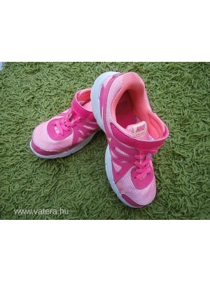 Eredeti pink Nike edzőcipő, sportcipő 34 35 << lejárt 698706