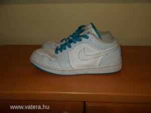 Nike Air Jordan 1 Phat Low férfi cipő 45 -ös << lejárt 9998338 31 fotója