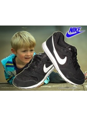 Nike MD Runner 2 Sneakers fekete fehér sportos cipő! 35,5-es méret! << lejárt 714357