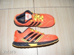 Adidas 32-es (UK 13.5) sportcipő, bth.: 20,5 cm << lejárt 8437009 93 fotója