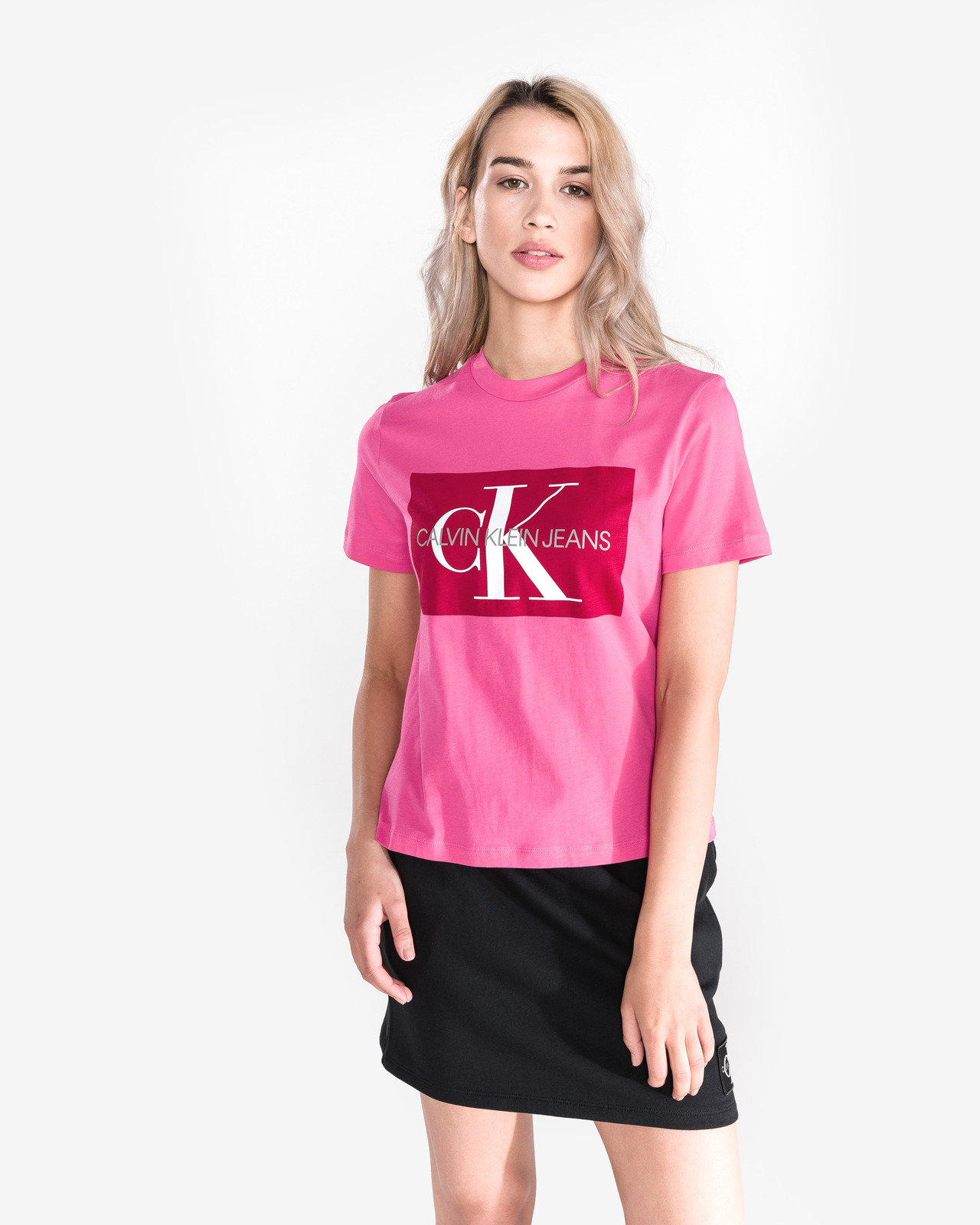 Calvin Klein Monogram Póló Rózsaszín << lejárt 6012524 55 fotója