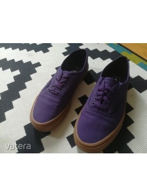 VANS cipő - Authentic, Lila színű, 44-es << lejárt 447960