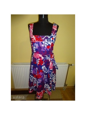 Fhase Eight gyönyörű, könnyű nyári nagyvirágmintás női ruha- 40-es méretben << lejárt 380208