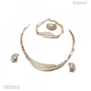 Maria King, Arany színű izgalmas formájú nyaklánc, fülbevaló, karkötő és gyűrű szett << lejárt 5048867 33 fotója