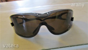 Alpina Swing 60 Doubleflex nagyon vagány férfi napszemüveg eladó olcsón 2999 ft! 1. << lejárt 3328037 33 fotója