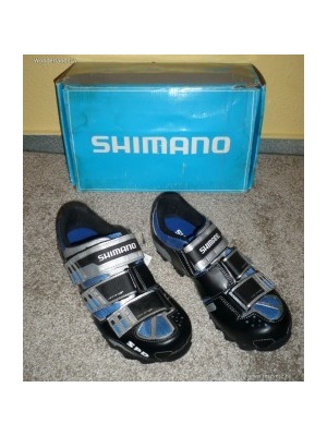 Shimano SPD minőségi kerékpáros cipő, 39-s méret << lejárt 544959