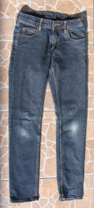 H&M denim koptatott sötétkék farmer cső nadrág, dereka gombos állítható, 140 << lejárt 8772745 65 fotója