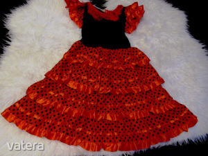 gyönyörű hosszú, csupa fodros, pöttyös flamenco táncosnő, spanyol táncos lány jelmez,  << lejárt 8792906 19 fotója