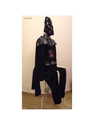 Hangot adó álarcos Darth Vader jelmez 9-10 éves méretben George (481) << lejárt 492084