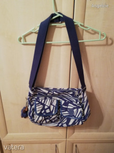 Kipling kék-fehér mintás táska eladó!! << lejárt 8655999 57 fotója