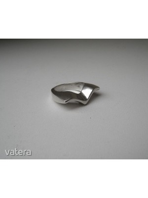 Madárszárny formájú tömör ezüst gyűrű, designer darab << lejárt 257900