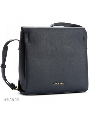 Calvin Klein Marissa Flat keresztpántos táska. ÚJ, CÍMKÉS! Raktáron!! << lejárt 875785