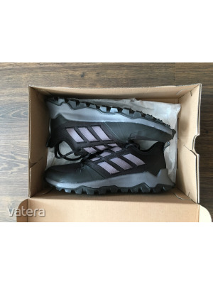 Adidas cipő / túra futó cipő << lejárt 288435