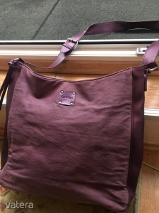 calvin klein padlizsán lila gyönyörű táska válltáska << lejárt 6700362 73 fotója