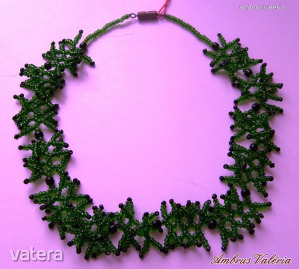 Zöld - Fekete korallos gyöngyfűzött nyaklánc, NYGY-43 << lejárt 1373037 27 fotója