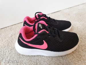 Nike Tanjun szuper, ultra könnyű fekete- pink cipő, sportcipő, edzőcipő << lejárt 1619297 64 fotója