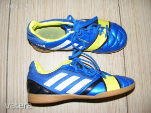 Adidas 36 2/3-os (UK4) sportcipő, teremcipő, focicipő << lejárt 6273730 43 fotója