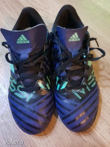 Adidas gyerek műfüves foci cipő 36 2/3-os méretben << lejárt 6738550 12 fotója