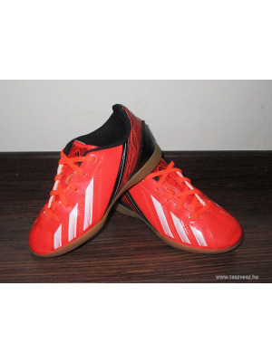 Adidas F5 piros terem foci cipő! 30-as méret! << lejárt 160010