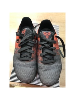 35,5-ös Nike Kobe XI cipő << lejárt 611905