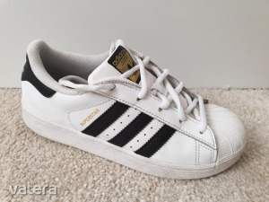 Adidas Superstar szuper fehér bőr cipő << lejárt 5670420 56 fotója