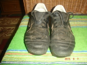 Minőségi NIKE 40,5-s stoplis foci cipő. << lejárt 7137658 80 fotója