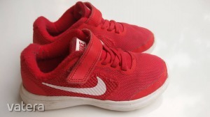 NIKE piros 28-as 17cm cipő edzőcipő sportcipő << lejárt 9552694 14 fotója