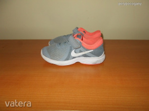 Nike Revolution 4 sportcipő 27.5 -es << lejárt 2348941 38 fotója