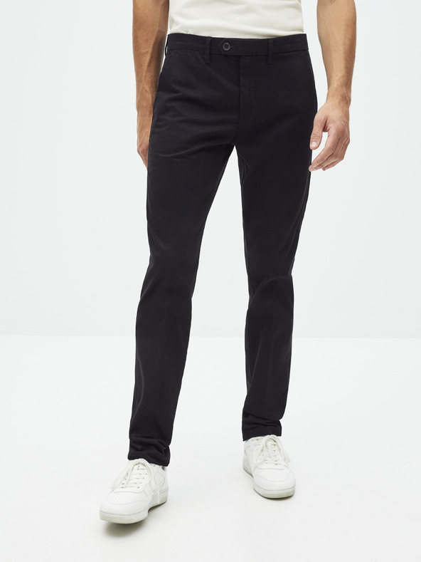 Celio Pocharles Nadrág Fekete << lejárt 4252127 59 << lejárt 2491692 58 << lejárt 5845033 55 << lejárt 2505334 76 fotója
