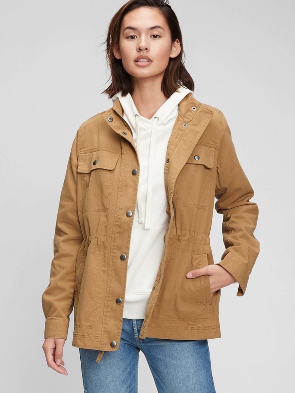 GAP Core Utility Dzseki Barna << lejárt 2424450 42 fotója
