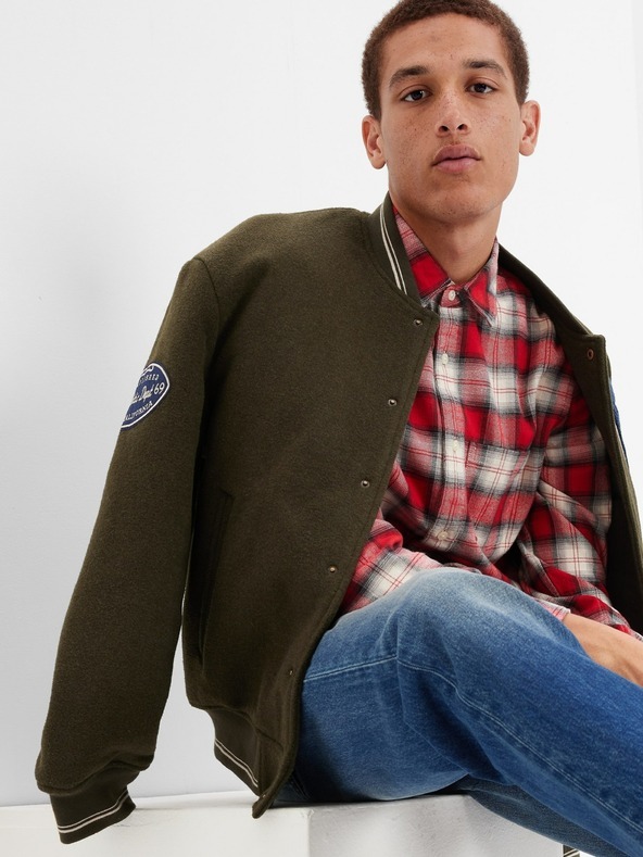 GAP Ing Piros << lejárt 7385835 30 << lejárt 5779485 87 fotója