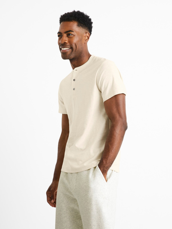 Celio Cegetro Póló Fehér << lejárt 3103739 64 fotója
