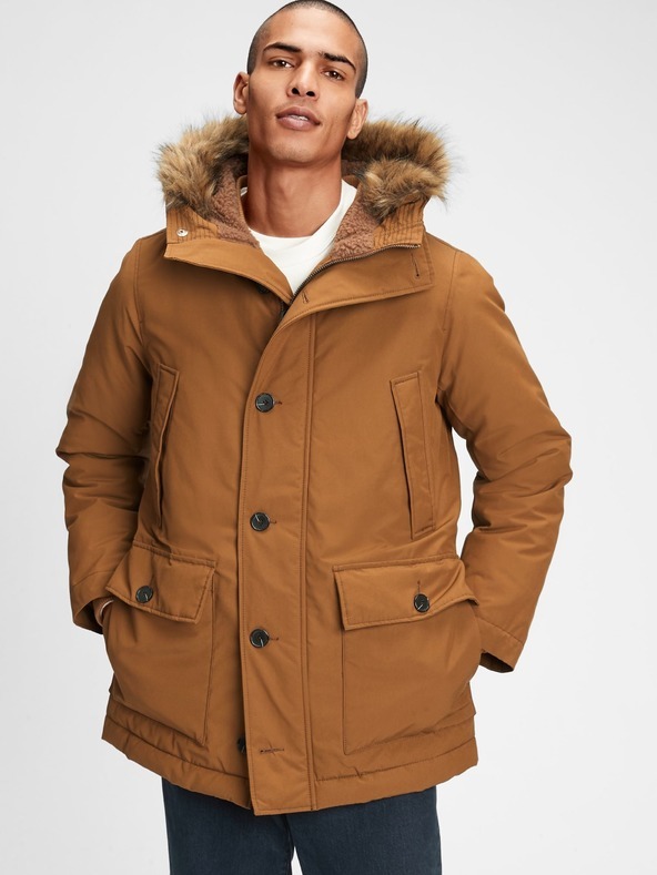 GAP Dzseki Barna << lejárt 9961435 13 << lejárt 3478350 72 fotója